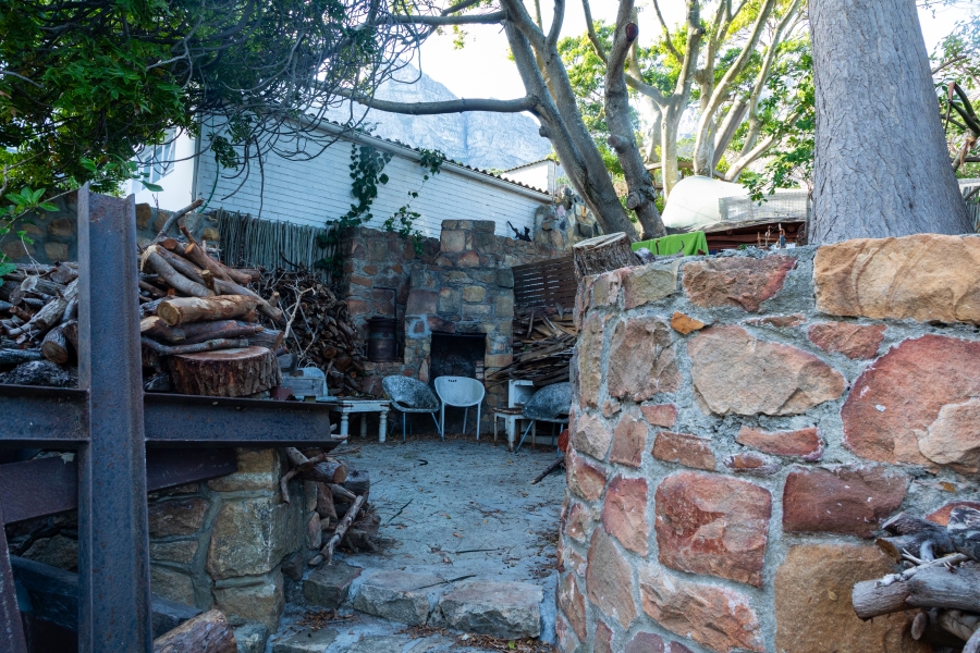 3 Bedroom Property for Sale in Camps Bay Western Cape